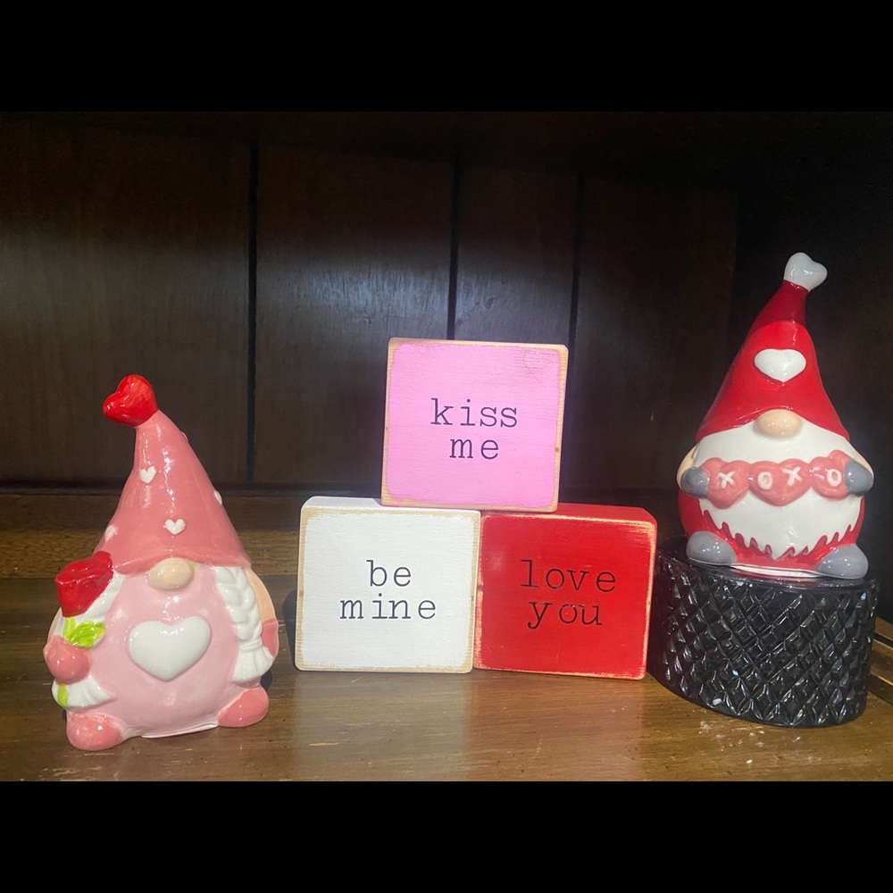 Valentine’s Day home decor